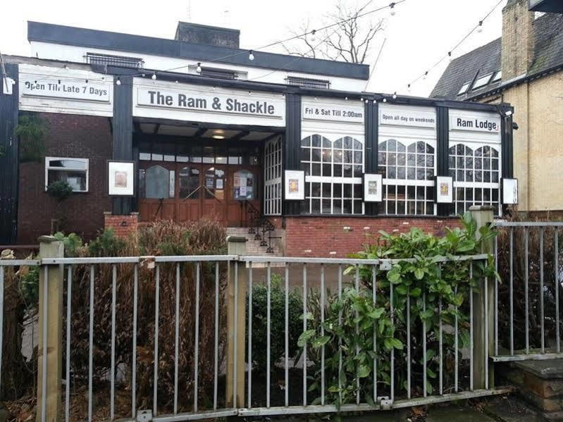 The Rams Lodge Manchester Ngoại thất bức ảnh