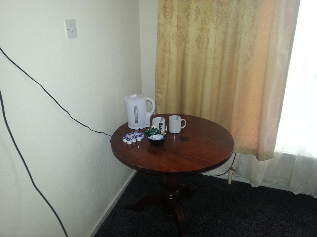 The Rams Lodge Manchester Phòng bức ảnh